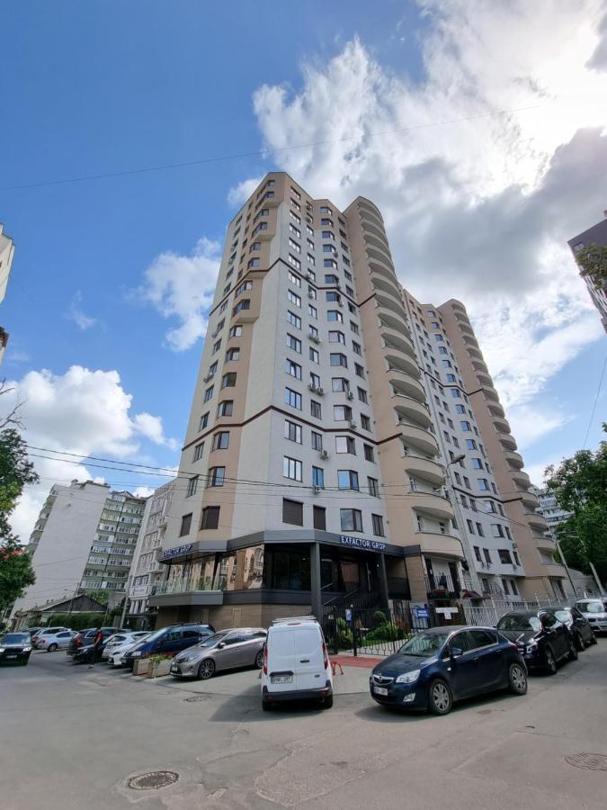 Grand Lev Tolstoi Street Apartments New House Ultra Central Kišiněv Exteriér fotografie
