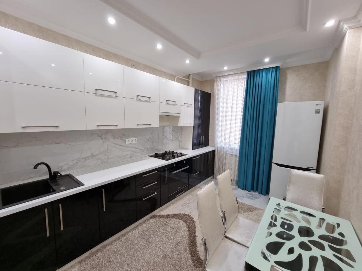 Grand Lev Tolstoi Street Apartments New House Ultra Central Kišiněv Exteriér fotografie