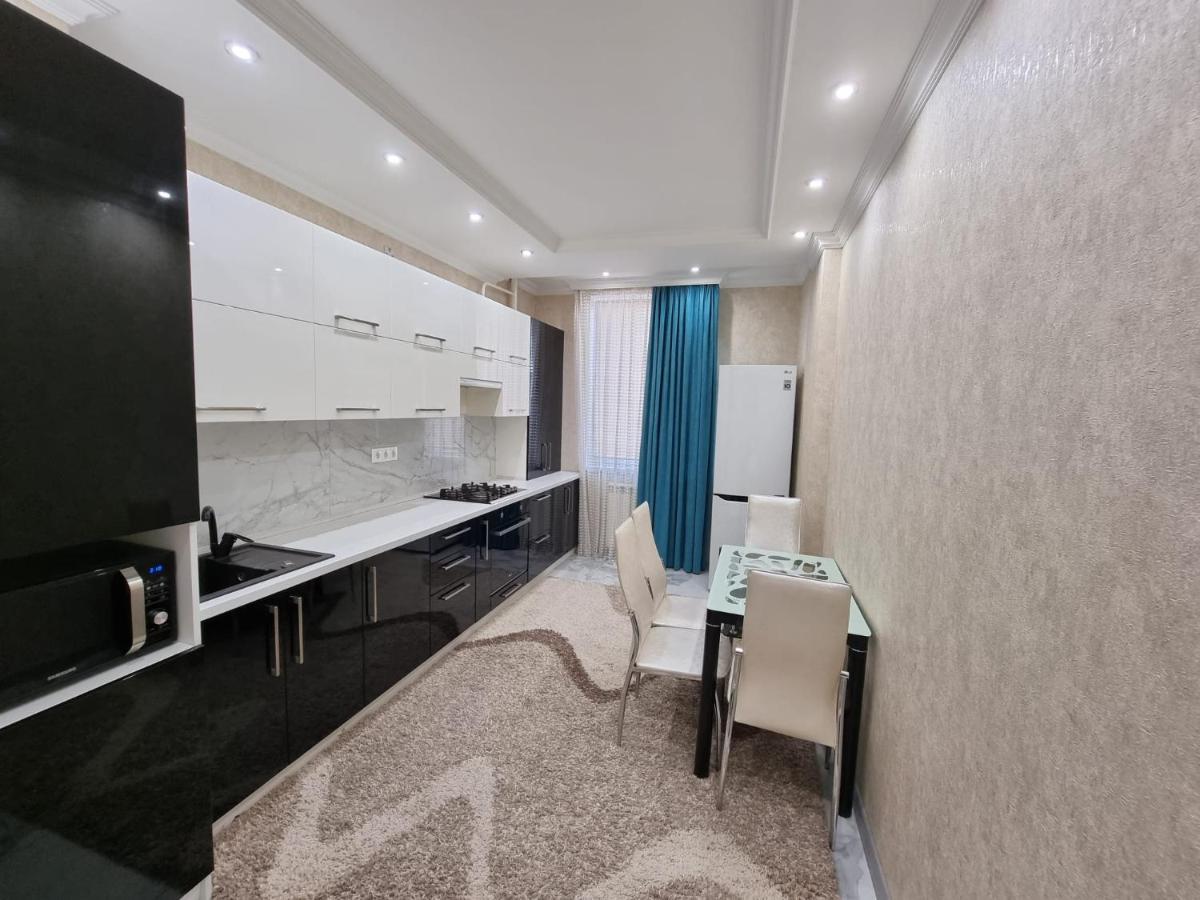 Grand Lev Tolstoi Street Apartments New House Ultra Central Kišiněv Exteriér fotografie