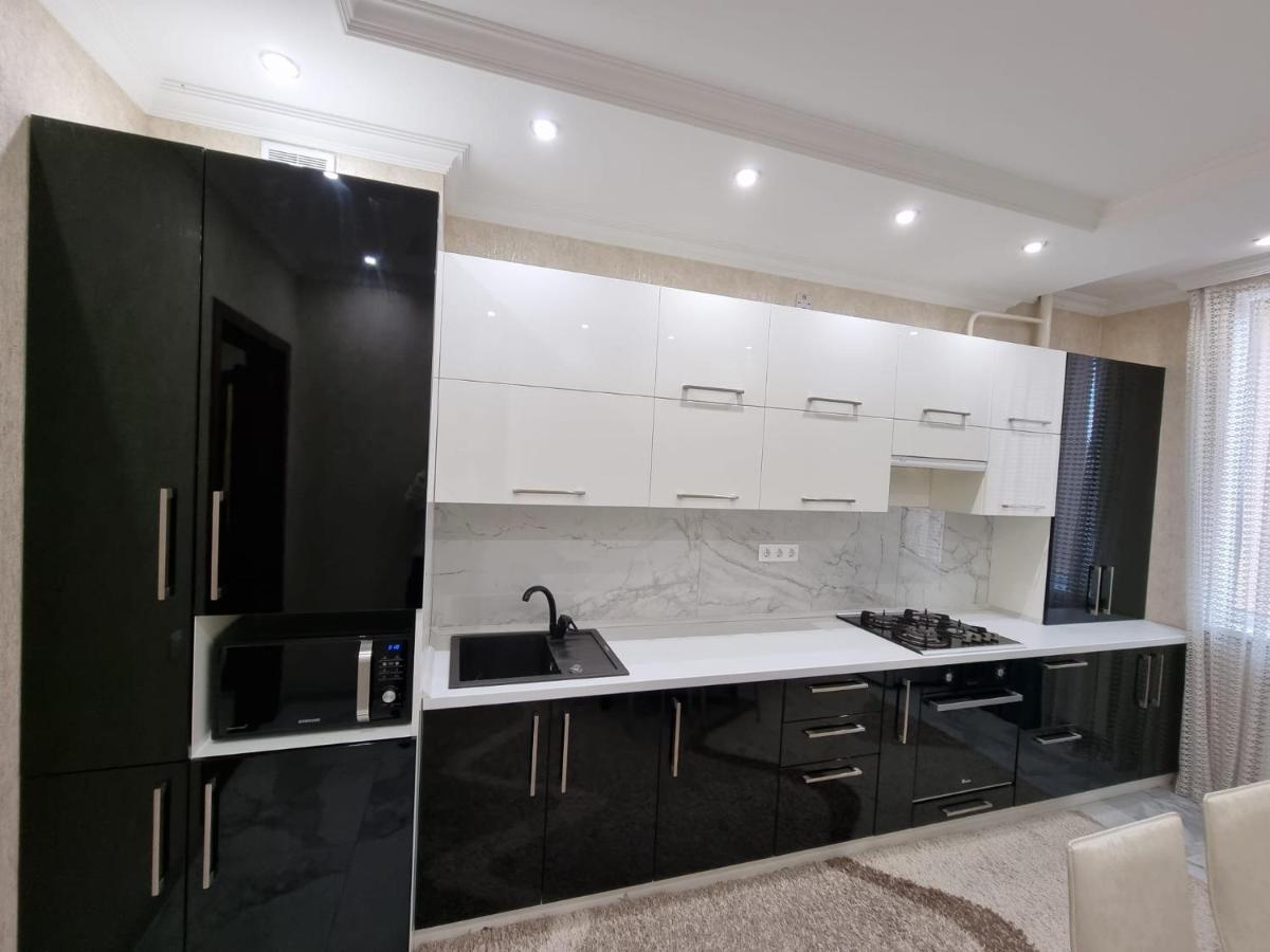 Grand Lev Tolstoi Street Apartments New House Ultra Central Kišiněv Exteriér fotografie