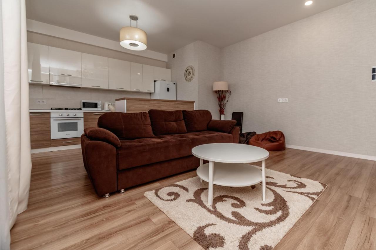 Grand Lev Tolstoi Street Apartments New House Ultra Central Kišiněv Exteriér fotografie