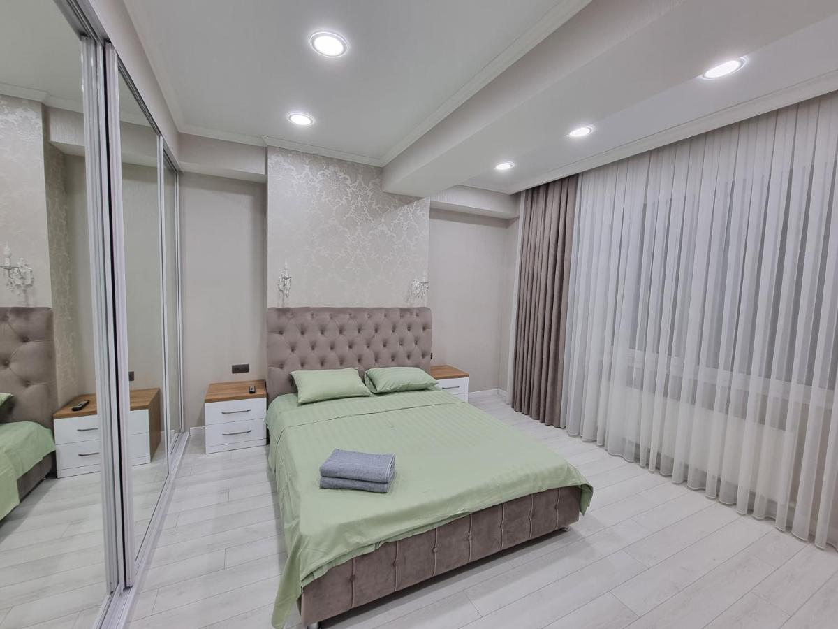 Grand Lev Tolstoi Street Apartments New House Ultra Central Kišiněv Exteriér fotografie