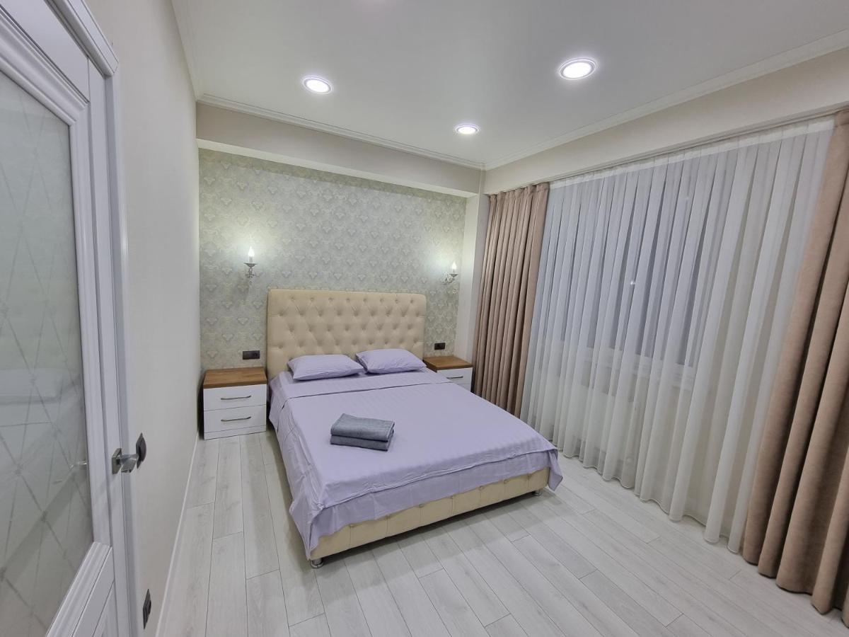 Grand Lev Tolstoi Street Apartments New House Ultra Central Kišiněv Exteriér fotografie
