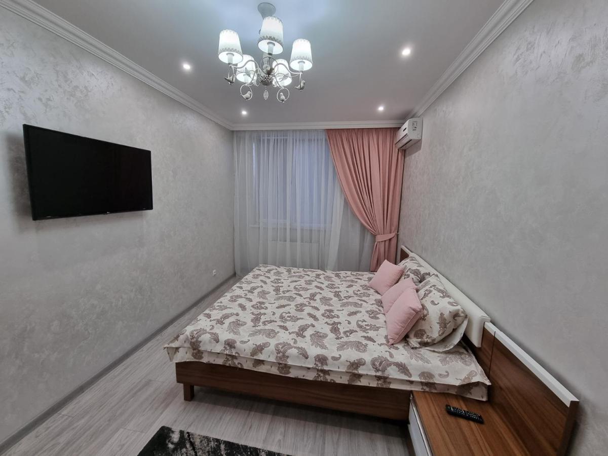 Grand Lev Tolstoi Street Apartments New House Ultra Central Kišiněv Exteriér fotografie